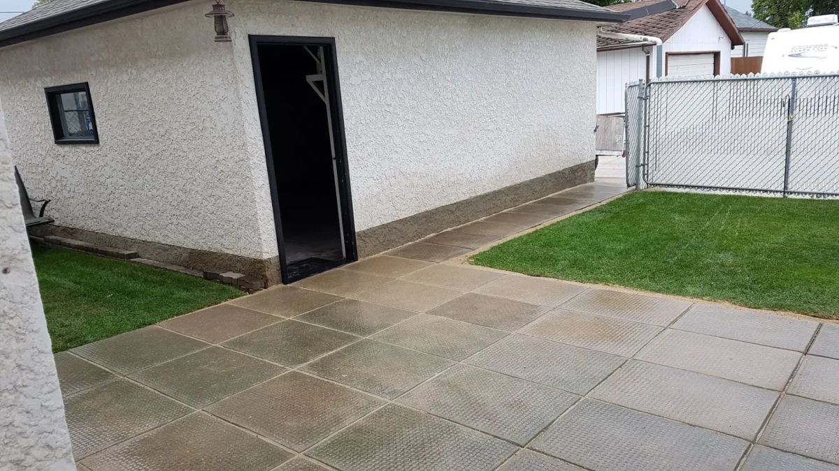 Diamond Face Slab A Refined Classic Diamond Face Slab is a great option for quickly laying down pathways or utility pads at a job site or in your own backyard. It is available in 3 different options that are 2″ thick. This classic slab is durable, safe and will last all year round.